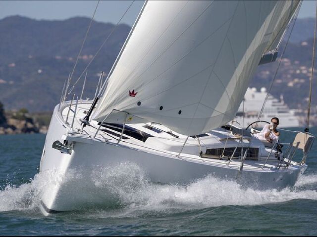midday sailing cruise in Ibiza