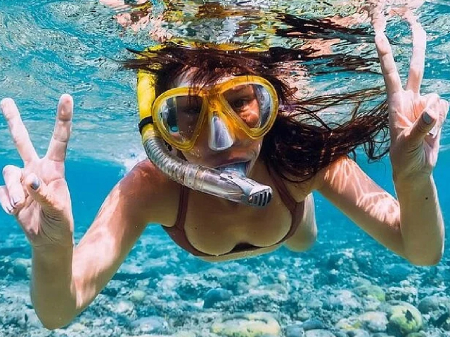 Snorkeling in Ibiza