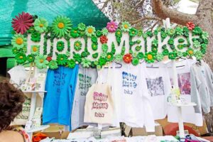 Handmade crafts and musicians at Las Dalias Hippy Market in Ibiza